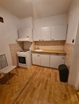 PRONAJATO Centrum Karlovina 1+1 s lodžií